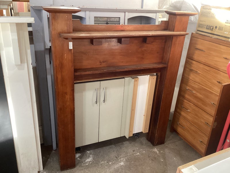 Fireplace Surround - Rimu. Carousel 1