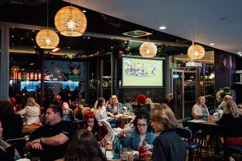 Foundation Bar Carousel 9