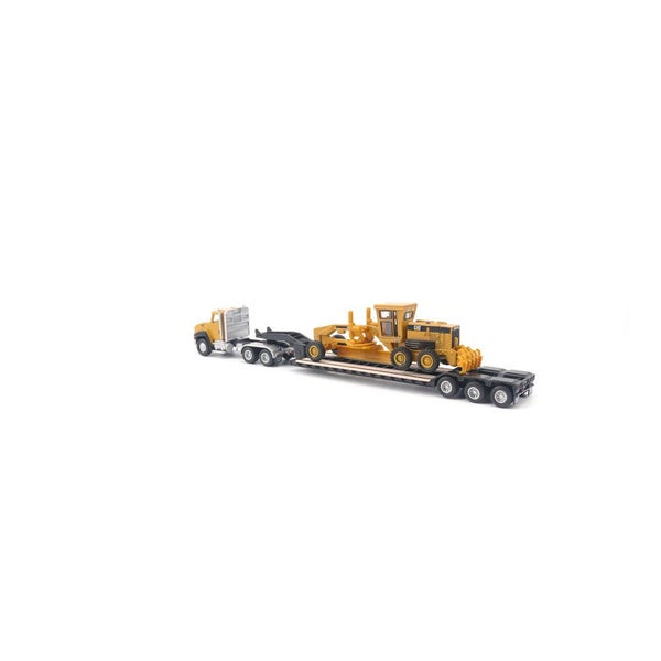 Diecast Masters 1:87 Cat CT660 Tractor & Lowboy W Excavator Kids Toy 8y+ Asstd Carousel 3