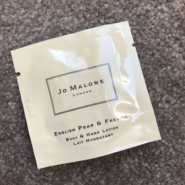New JO MALONE LONDON ENGLISH PEAR & FREESIA BODY & HAND LOTION 7ml Carousel 1