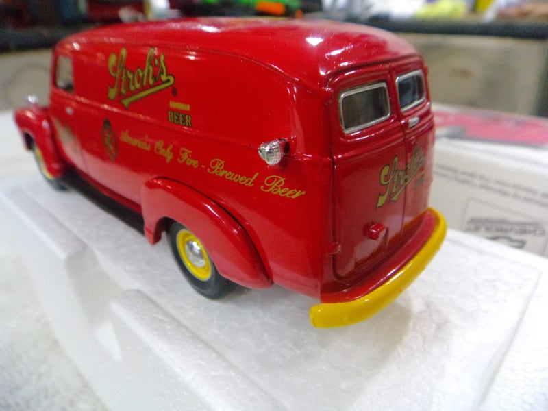 First Gear 1949 chevrolet panel truck 1/34 Carousel 2