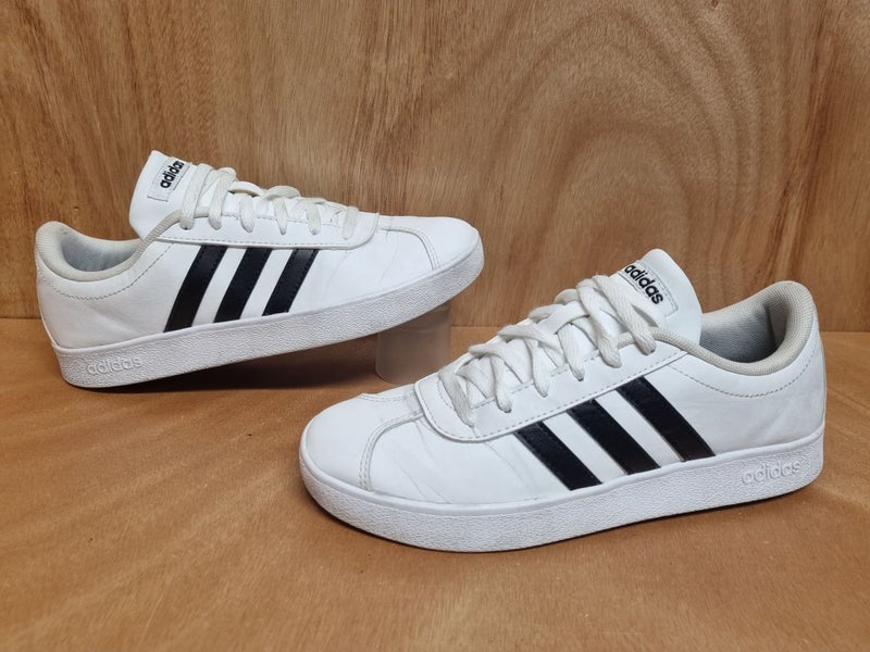 Adidas VL Court 2.0 White Sneakers Unisex Youth US 5 - Very Good Condition Carousel 1