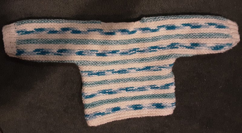 Hand Knitted Bulky Baby Jersey 6-9 months(new) Carousel 2