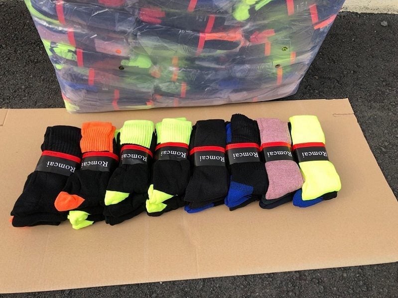 Plus Thick Socks Thermal Socks (12 Pairs) Bulk Sale Carousel 1