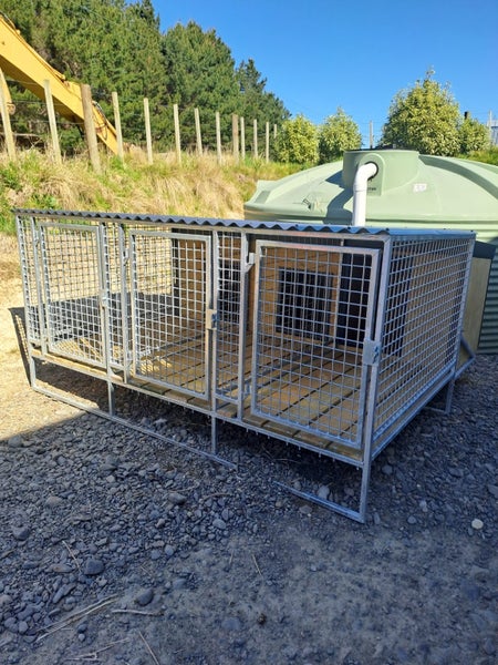 Dog kennels and runs62863236967042114