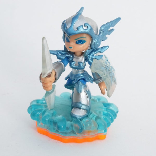 Skylanders Giants Chill RARE LIGHTCORE - Water Element Light core Carousel 1