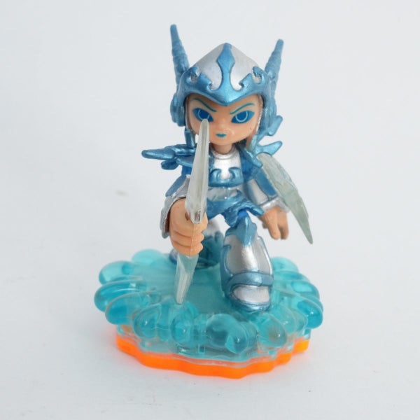 Skylanders Giants Chill RARE LIGHTCORE - Water Element Light core Carousel 2