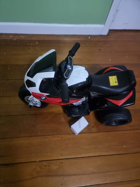 Baby ride on scooter Carousel 1