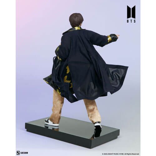 BTS SUGA Deluxe Statue Carousel 3