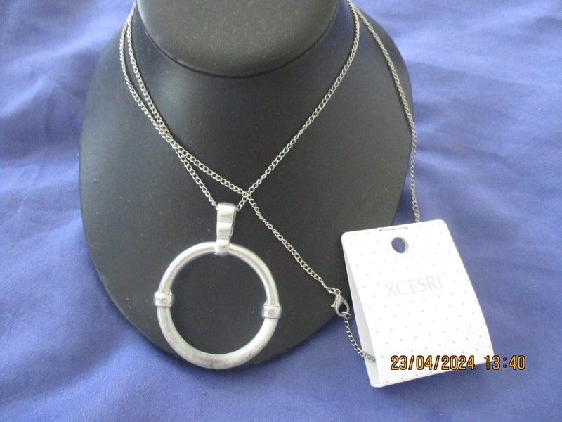 ** NEW** Marble Ring Pendant Necklace on Long 90cm Silver Chain Carousel 1