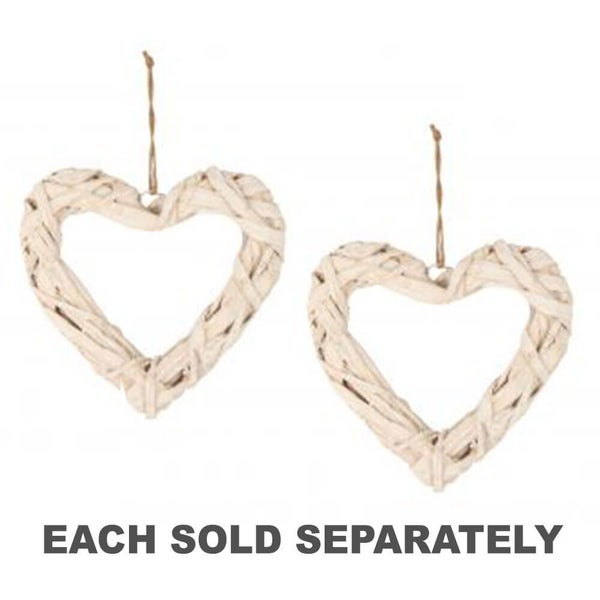 Duke Wrapped Rattan Heart Wall Decoration Carousel 2