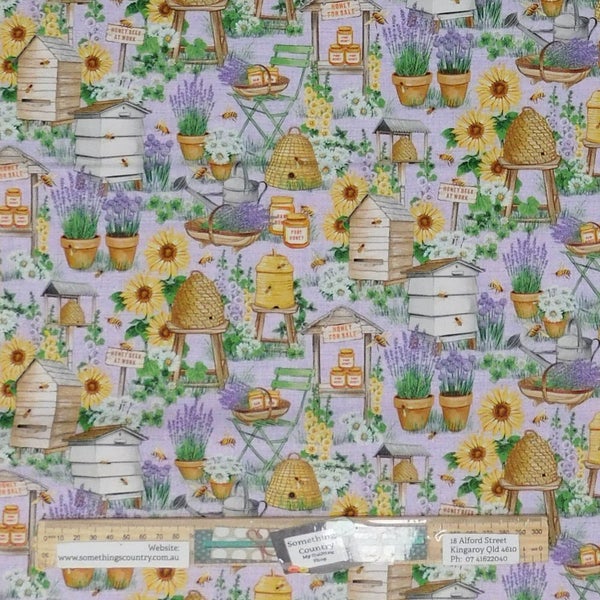 Quilting Patchwork Sewing Fabric Bee Culture Lavender 50x55cm FQ Carousel 1