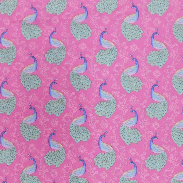 Quilting Patchwork Sewing Fabric Pink Peacocks 50x55cm FQ Carousel 4