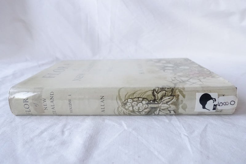 Flora of New Zealand Volume II, 1961 (SKU BK39) Carousel 2