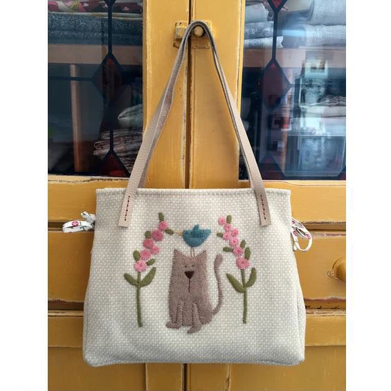 The Birdhouse Designs Daydream Bag Printed Pattern Carousel 1