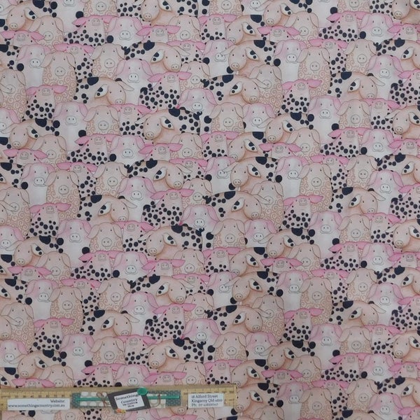 Patchwork Quilting Sewing Fabric Hay Pink Piggies 50x55cm FQ Carousel 2