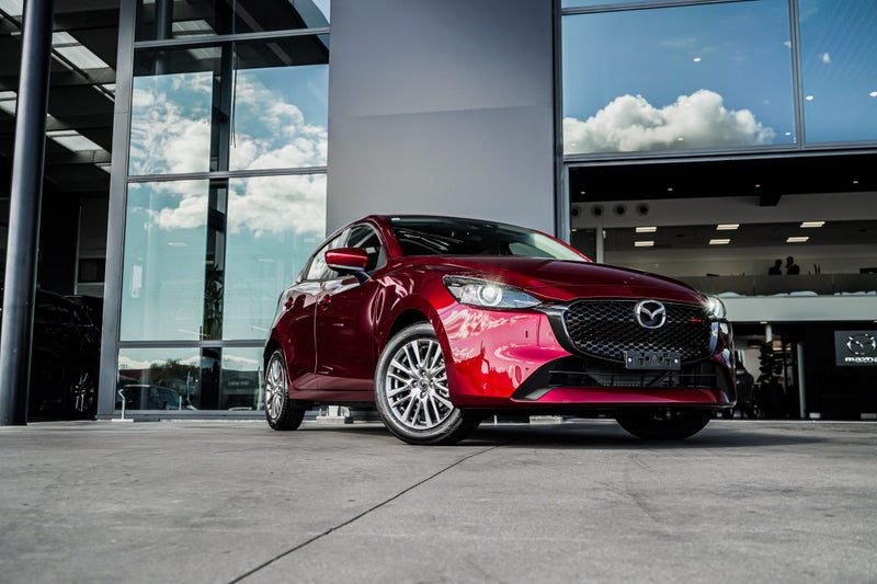 2025 Mazda 2 GSX 1.5P/6At62867853311745114