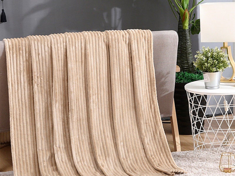 200x230cm Winter Warm Bedding Plush Blanket Sofa Throw Blanket - Khaki Carousel 3