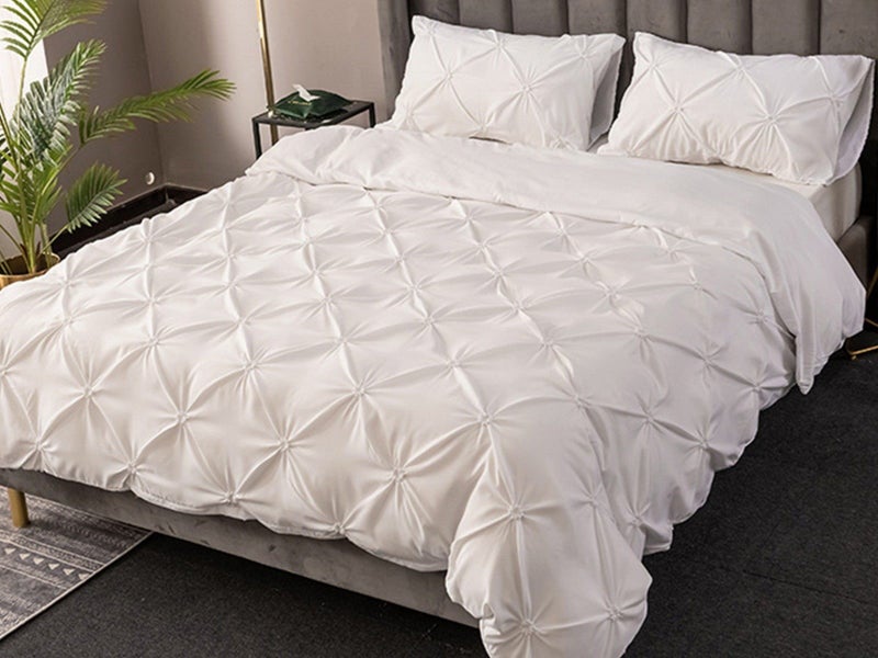 3Pcs Pintuck Bedding Set Pinch Pleat Duvet Cover Set White Double Carousel 1