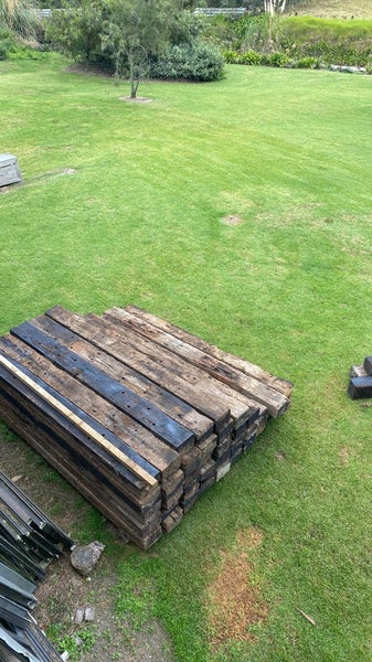 PINE RAILWAY SLEEPERS-A GRADE62971019148033112