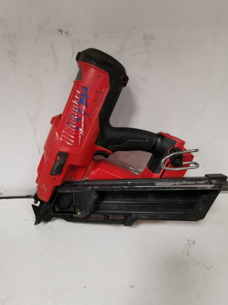 MILWAUKEE FRAMING NAILER M18FFN #A1897121-1 Carousel 1