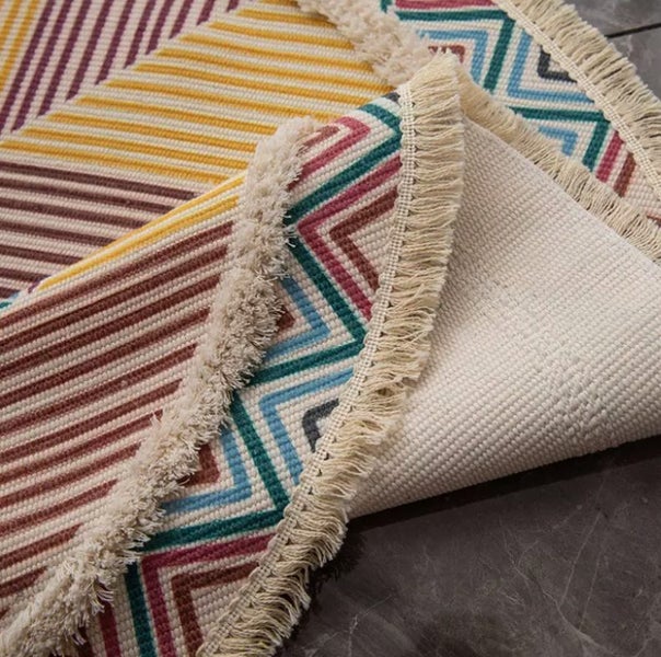 Round Rug Boho, Cotton Round Area Rug with Tassels 120cm Carousel 2