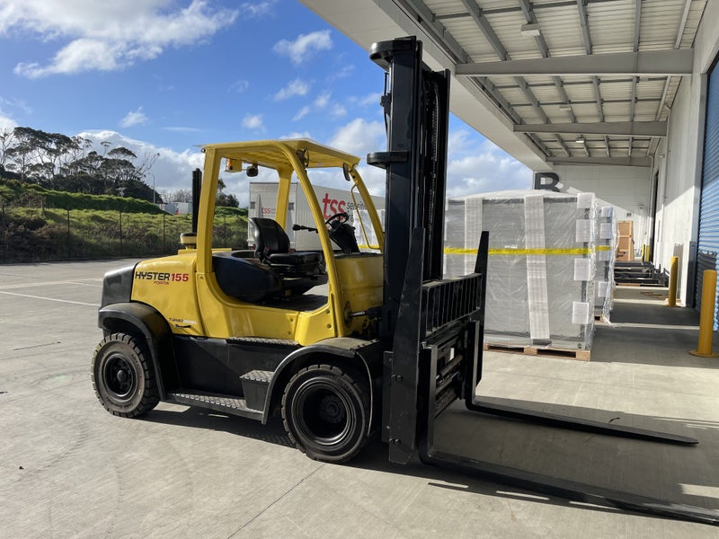 Ex Lease Hyster H155FT - 7 Ton Diesel Forklift Carousel 2
