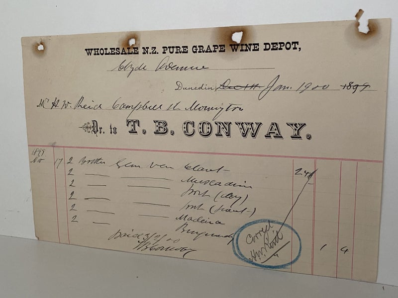 ANTIQUE INVOICE: T. B. Conway, Dunedin – N.Z. Pure Grape Wine Depot 1900 (124yo) Carousel 2