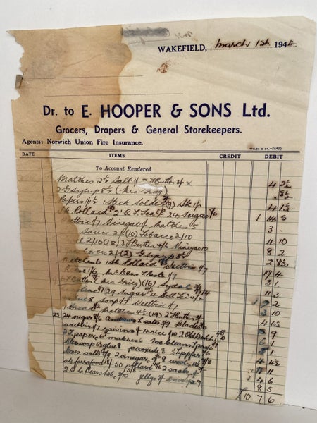 OLD INVOICE / RECEIPT: E. Hooper & Sons, Wakefield - Drapers 1941 (81 yo) Carousel 2
