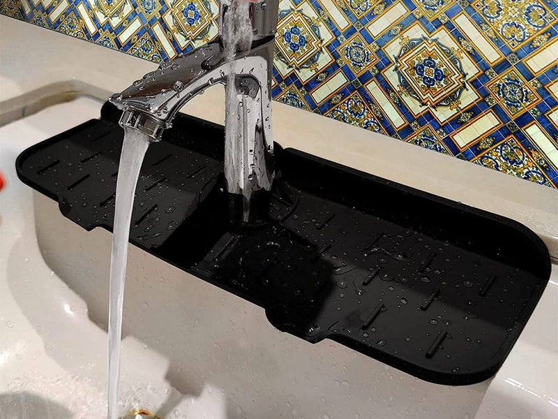 2Pcs Kitchen Sink Splash Guard Silicone Faucet Water Splash Catcher Mat - Black Carousel 1