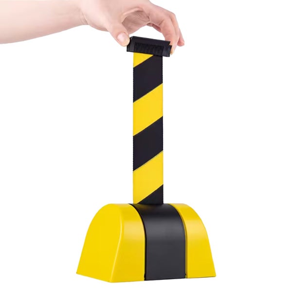 Retractable Belt Barrier Magnetic 10M Carousel 1