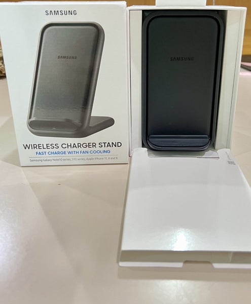 Samsung Wireless Charger Stand - FAST CHARGE WITH COOLING FAN Carousel 2
