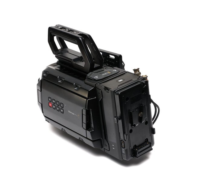 Blackmagic Ursa Mini EF 4.6K (G1) + Accessories Carousel 2