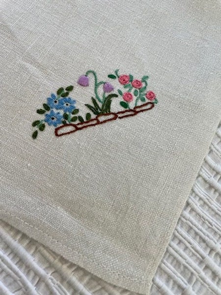 A superb UNUSED hand embroidered vintage white Irish linen Tea Towel #2 Carousel 5