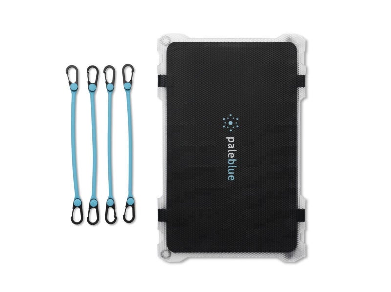 Pale Blue Earth: Approach Solar Chargers (7 Watts) Carousel 1