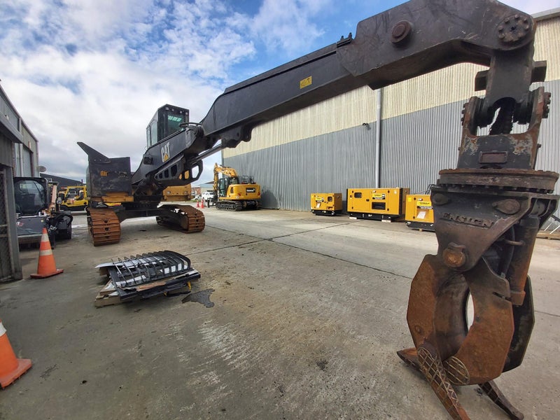 2015 Caterpillar 320DFMLL Log Loader Carousel 2