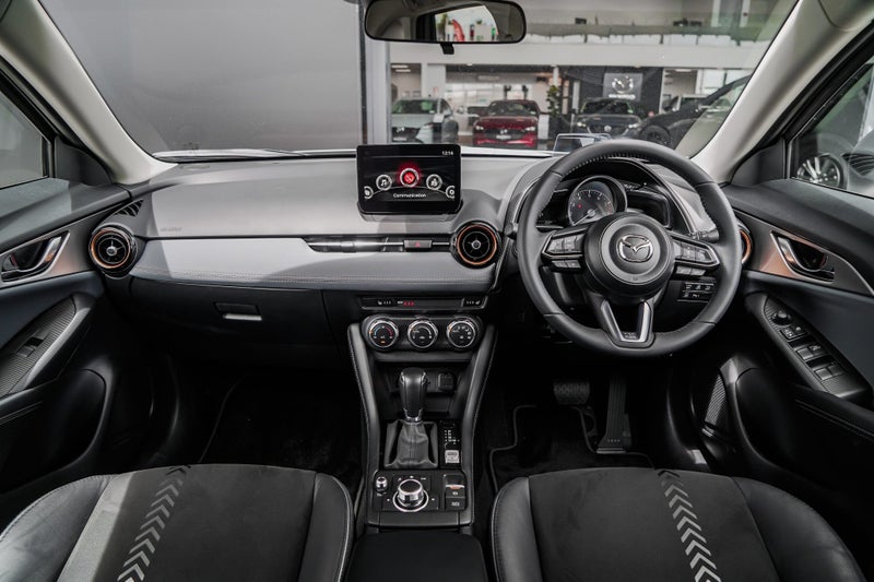 2025 Mazda CX-3 SP20 Top Spec 2.0P/6At62863247682691112