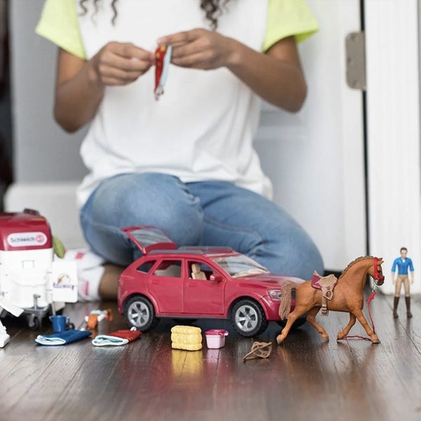Schleich Horse Club Adventures w Car & Trailer Figurine Playset Kids 5-12y Carousel 4