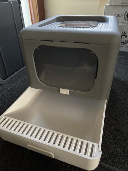 Container cat litter box Carousel 2