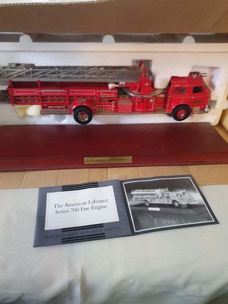 American LaFrance Series 700 Fire Engine Carousel 1
