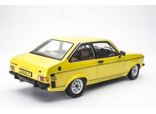 1/18 - 1975 Ford Escort MkII Sport Carousel 2