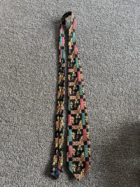 Novelty Tie Carousel 1