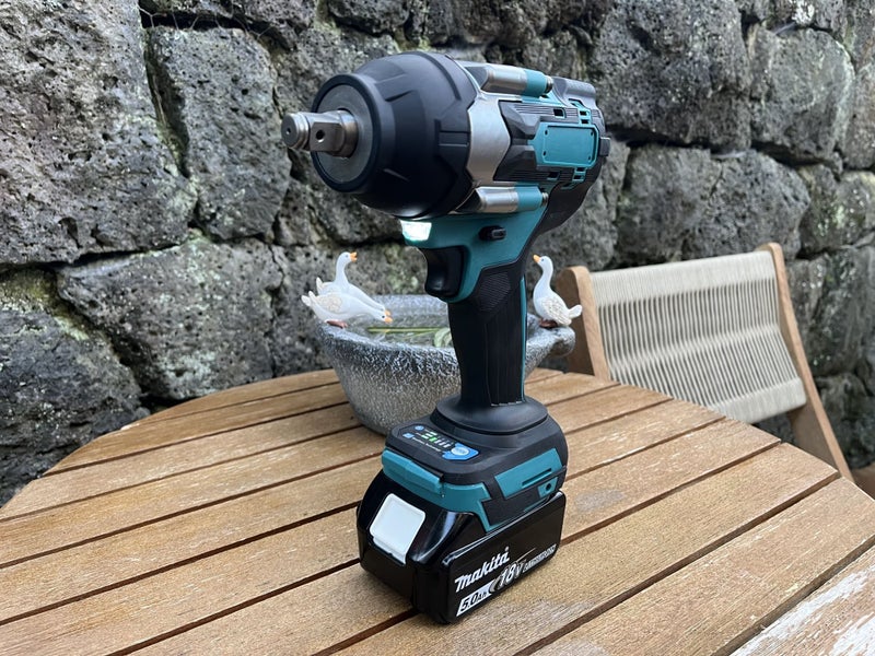 1/2" 700 N·m Brushless 4 Speed High Torque Impact Wrench For Makita 18V Battery Carousel 1
