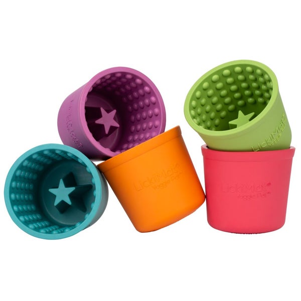 LickiMat Yoggie Pot Carousel 4