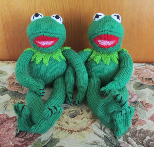 Soft Toy The Muppets Kermit the Frog eKnitting Pattern Carousel 1