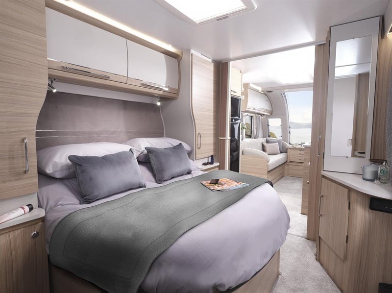 2024 Bailey Unicorn Berth 4 Berth Island bed62854326722819111