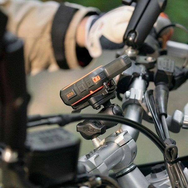 RAM Garmin Cradle - Spine Clip with M10 x 1.25 Threaded Ball Base Carousel 1