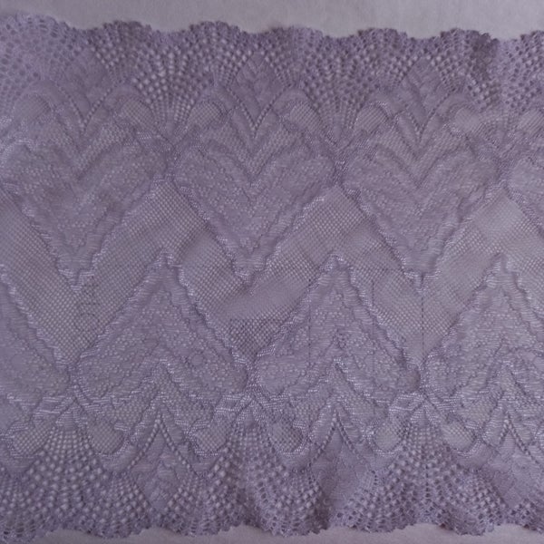 lace 23cm wide 3 meters Carousel 1
