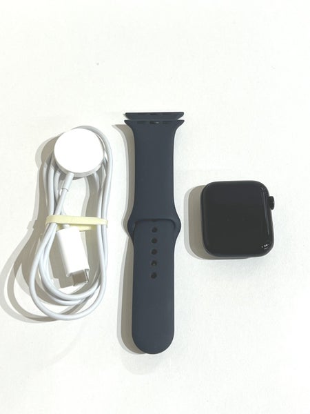 DT Deal! Apple Watch SE 2 GPS 44mm Midnight Alum Midnight Sport Band(M/L) Carousel 2