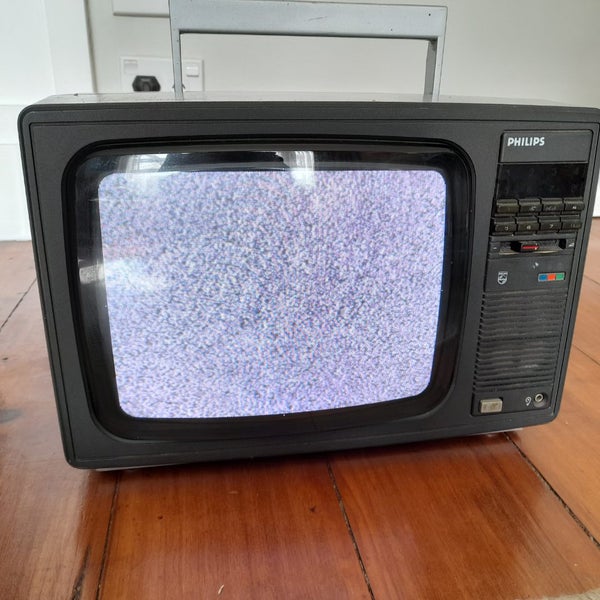 Vintage Philips Natural 10 AC DC Portable TV Carousel 2